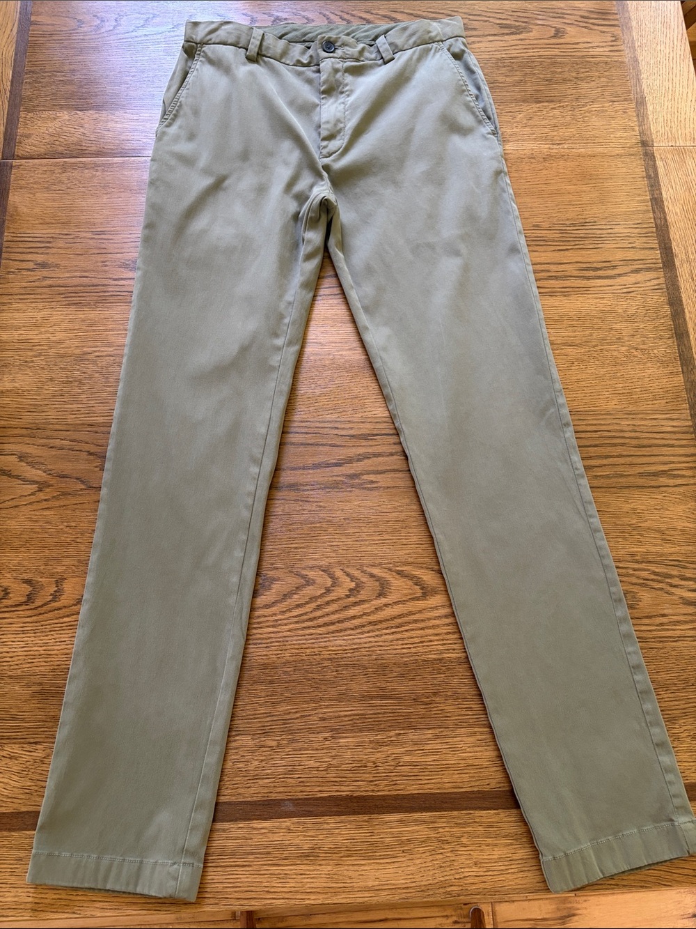 Brooks Brothers Men’s Classic Straight Chino Pants - Olive